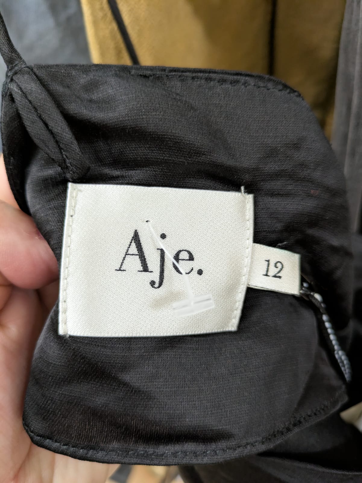 41% linen cami size 12 with tag